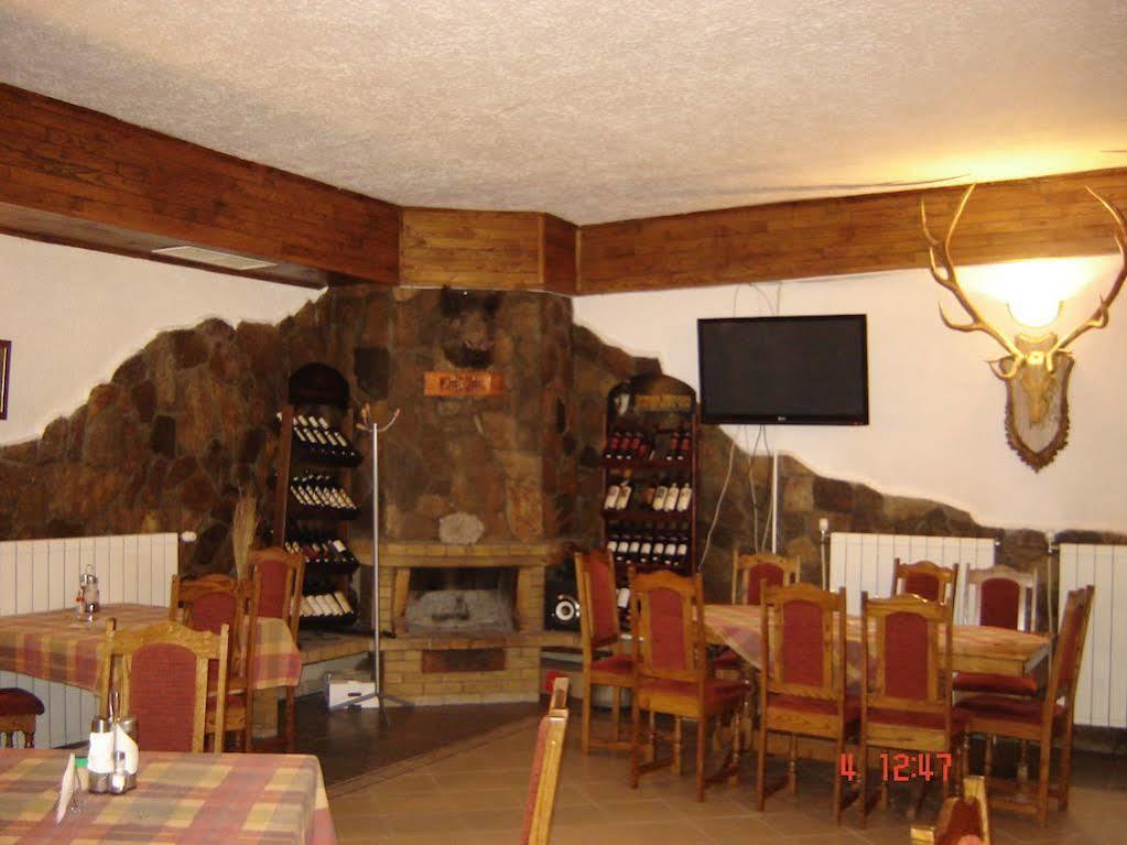 Kanclera Hotel Kaspichan Exteriér fotografie
